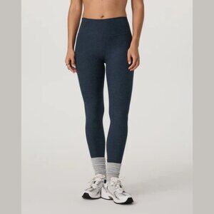 Vuori Clean Elevation Legging – Midnight Heather Size Medium